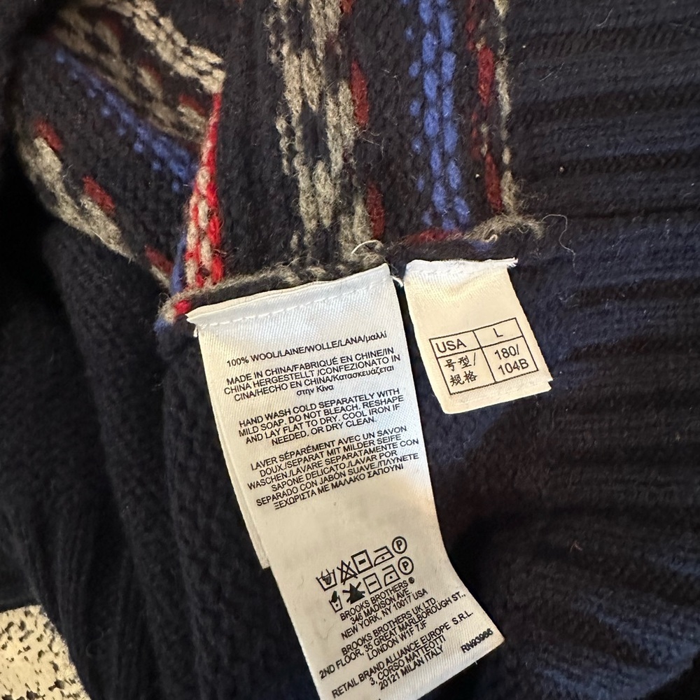 Brooks Brothers Vintage Men's Red Fleece Navy Sweater - Picture 4 of 7